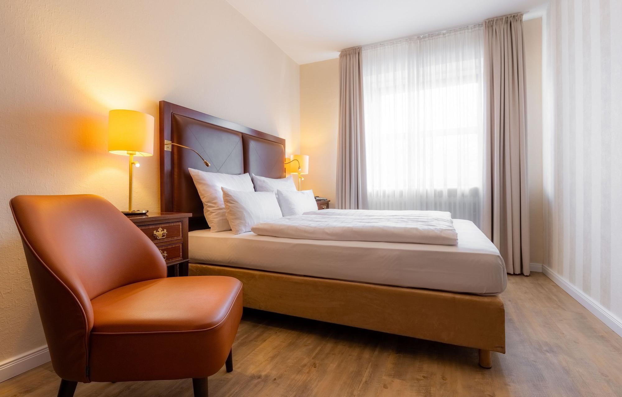 Hotel Engel Hamburg-Harburg Exteriör bild